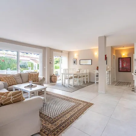 Appartement Sol Y Paz 3, With Great Location