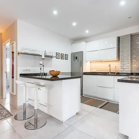 Apartment Sol Y Paz 3, With Great Location *